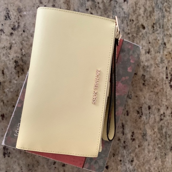 New 💖 jet set double zipper wallet wristlet - Picture 6 of 6